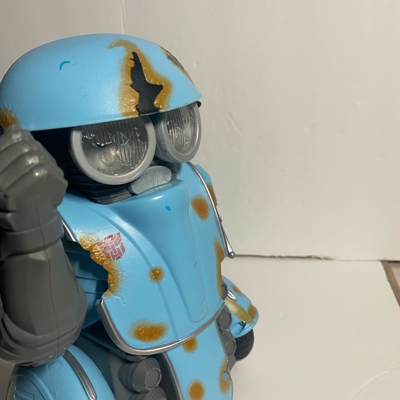 Transformers Sqweeks Robot - Picture 8 of 11